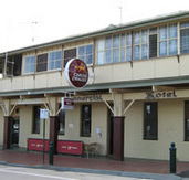 Commercial Hotel Alexandra - Your Accommodation