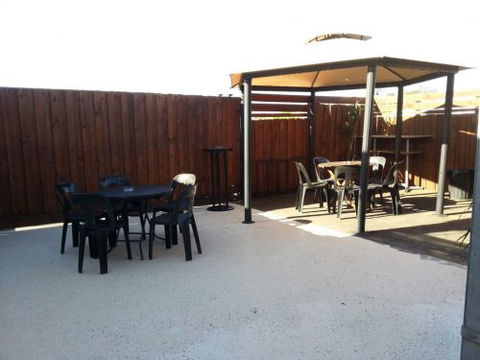 Casablanca Lounge - Your Accommodation 3