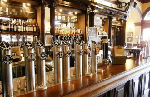 Sail & Anchor - Your Accommodation 3