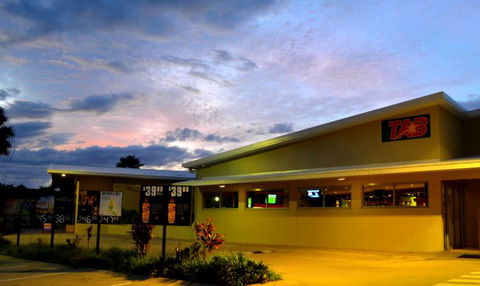 Capricorn Tavern - Your Accommodation 3