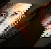 The Shirley Hannan National Portrait Award - Your Accommodation