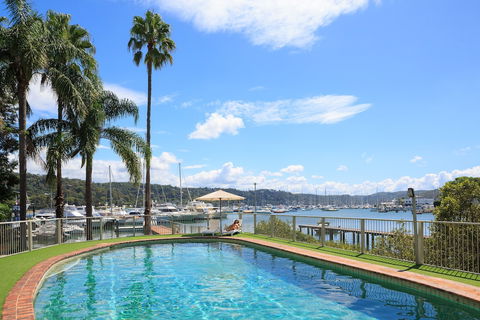 Metro Mirage Hotel Newport - Your Accommodation 5