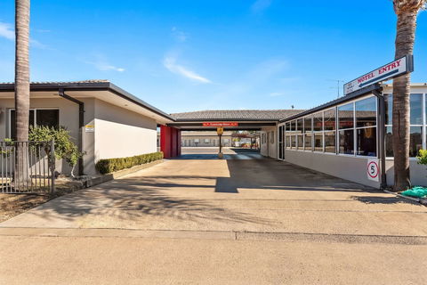 Econo Lodge Moree Spa Motor Inn - Your Accommodation 5