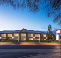 Bellevue on the Lakes - Your Accommodation