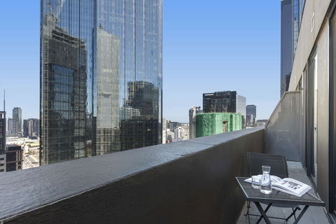Oaks Melbourne On Collins Hotel - Your Accommodation 2