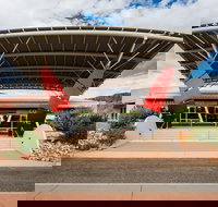 Crowne Plaza Alice Springs Lasseters an IHG Hotel