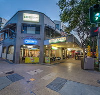 West End Central Apartments