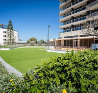 Mantra Twin Towns