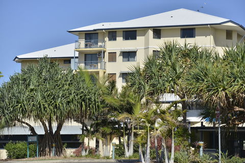 Mantra Hervey Bay - Your Accommodation 1