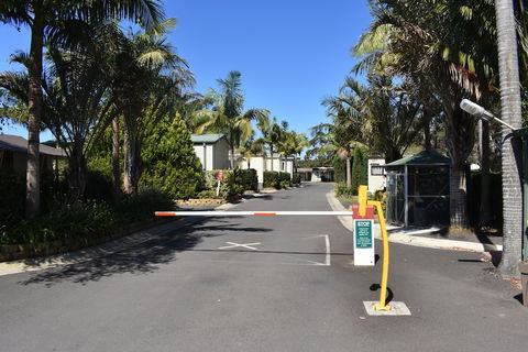 Jervis Bay Holiday Park - Your Accommodation 4
