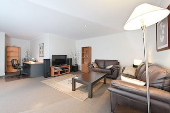 Accommodate Canberra - The Avenue - Your Accommodation 3