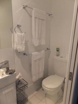 Torquay Terrace Bed & Breakfast - Your Accommodation 6