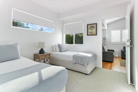 Island Living In The Heart Of Noosa - Your Accommodation 6