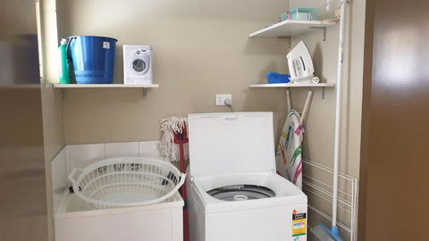 A City Retreat 2BR Apartment Reid Park Townsville - Your Accommodation 2