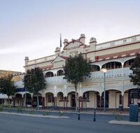 Criterion Hotel Warwick - Your Accommodation