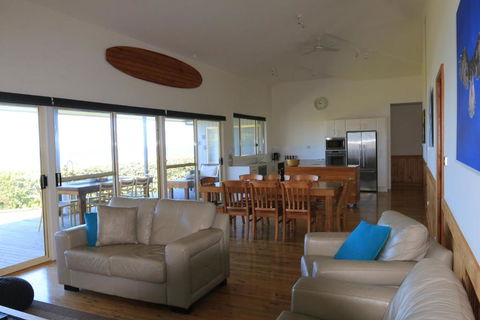 Bunkys By The Sea Holiday House - Your Accommodation 3