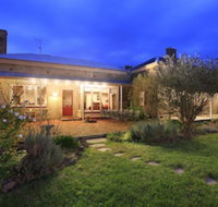 Lochinver Farm Homestead  Cottages - Your Accommodation