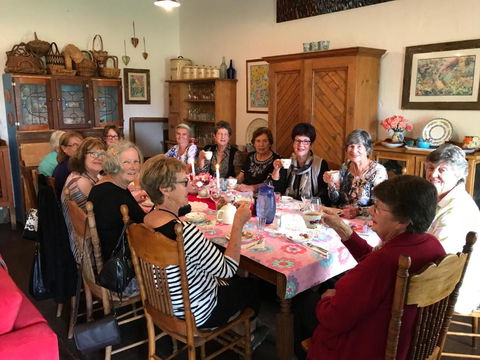 Dingup House - Your Accommodation 1