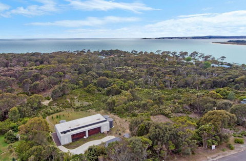 Tamar Solar Home - Your Accommodation 5