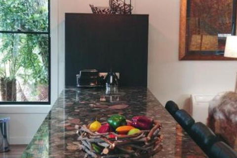 The WeareHouse In Deloraine - Your Accommodation 2