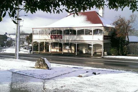 The WeareHouse In Deloraine - Your Accommodation 4