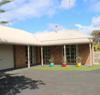 Stylish 2 Bedroom Unit