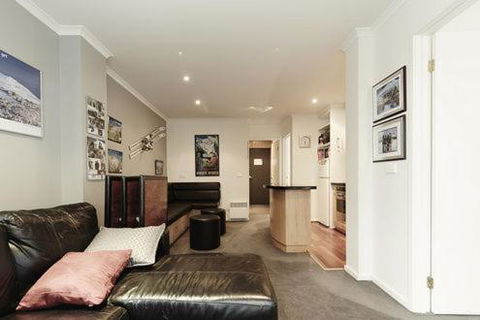 Valley View 203 - Your Accommodation 2