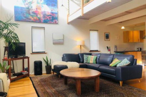 Zephyr Studio - Your Accommodation 3