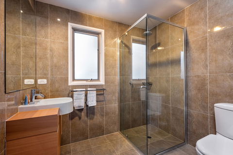 Alpenglow - Your Accommodation 4