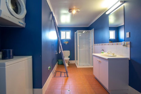 Zephyr Shores - Your Accommodation 4