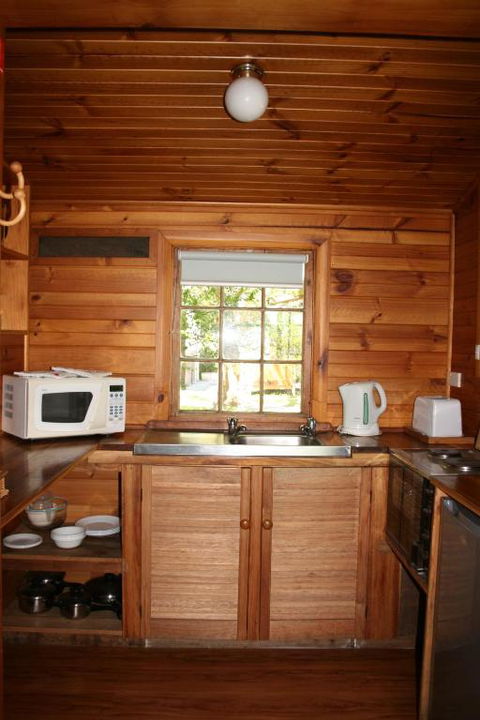 Gaol House Cottages - Your Accommodation 6