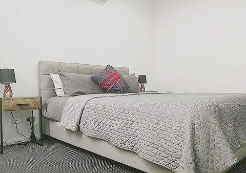 Stylish Waterfront Apt In Rhodes - Your Accommodation 0