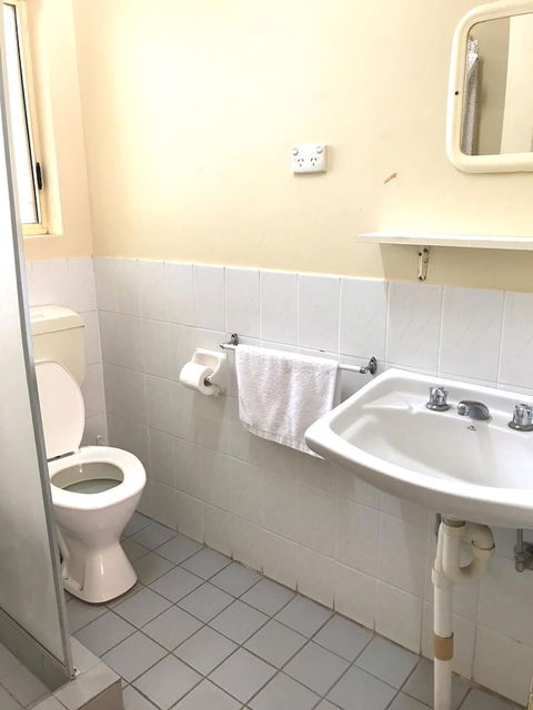 Angel's Rest Motel - Your Accommodation 5