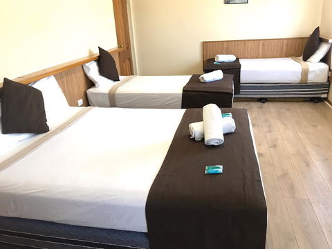 Angel's Rest Motel - Your Accommodation 3