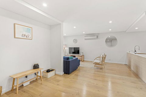 The Shoal Apartments 108 / 4 8 Bullecourt Street - Your Accommodation 3