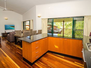 Casuarina 1 On Hamilton Island - Your Accommodation 3