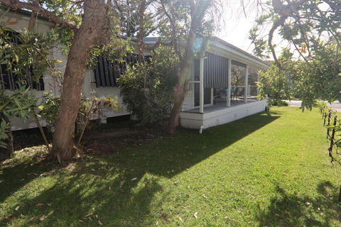 Popes Beach House Getaway - Your Accommodation 1