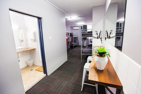 Mad Monkey Backpackers Waterfront - Your Accommodation 7