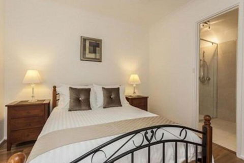 Attadale Excutive Villa - Your Accommodation 4