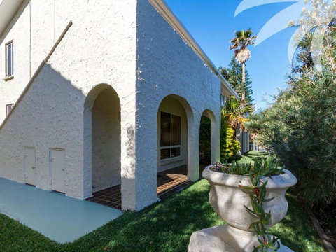 Villa Manyana Unit 26 - Your Accommodation 4