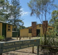 Tuckers Rocks Cottage - Your Accommodation