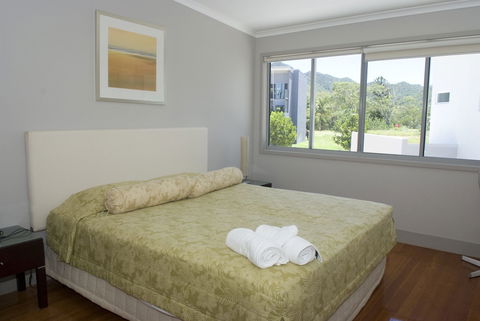 Magnetic Docks Townhouse 1 - Your Accommodation 6