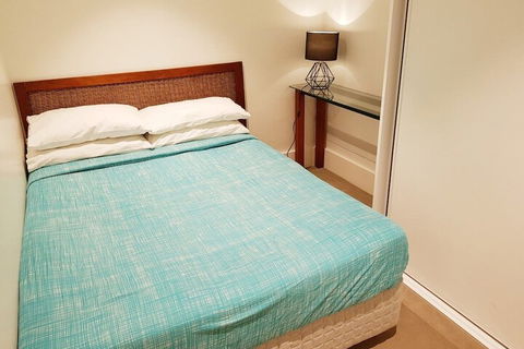 Darling Harbour Modern 2 Bedroom Terrace - Your Accommodation 1