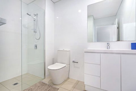 The Shoal Apartments Unit 504 / 4 8 Bullecourt Street - Your Accommodation 3