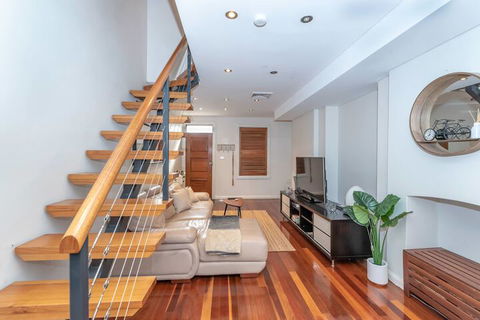 AirM8 Apartments On Mount Street - Your Accommodation 2