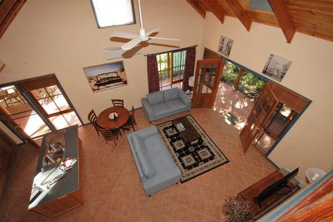 Garden Cottage Beechworth - Your Accommodation 5