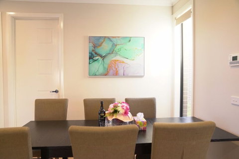 A Brand New House Near Boxhill - Your Accommodation 6