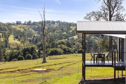 Valley Cabins By The Creek - Your Accommodation 4