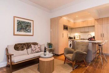Art Deco 2 Bed Sydney & Darlinghurst Gem - Your Accommodation 5