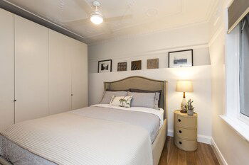 Art Deco 2 Bed Sydney & Darlinghurst Gem - Your Accommodation 2